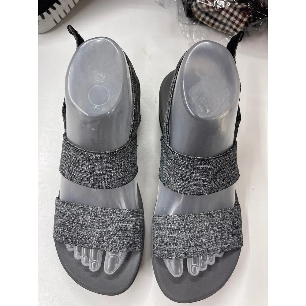 Clarks Cloudsteppers Arla Glison Grey Heathered Wedge Sandals Size 8